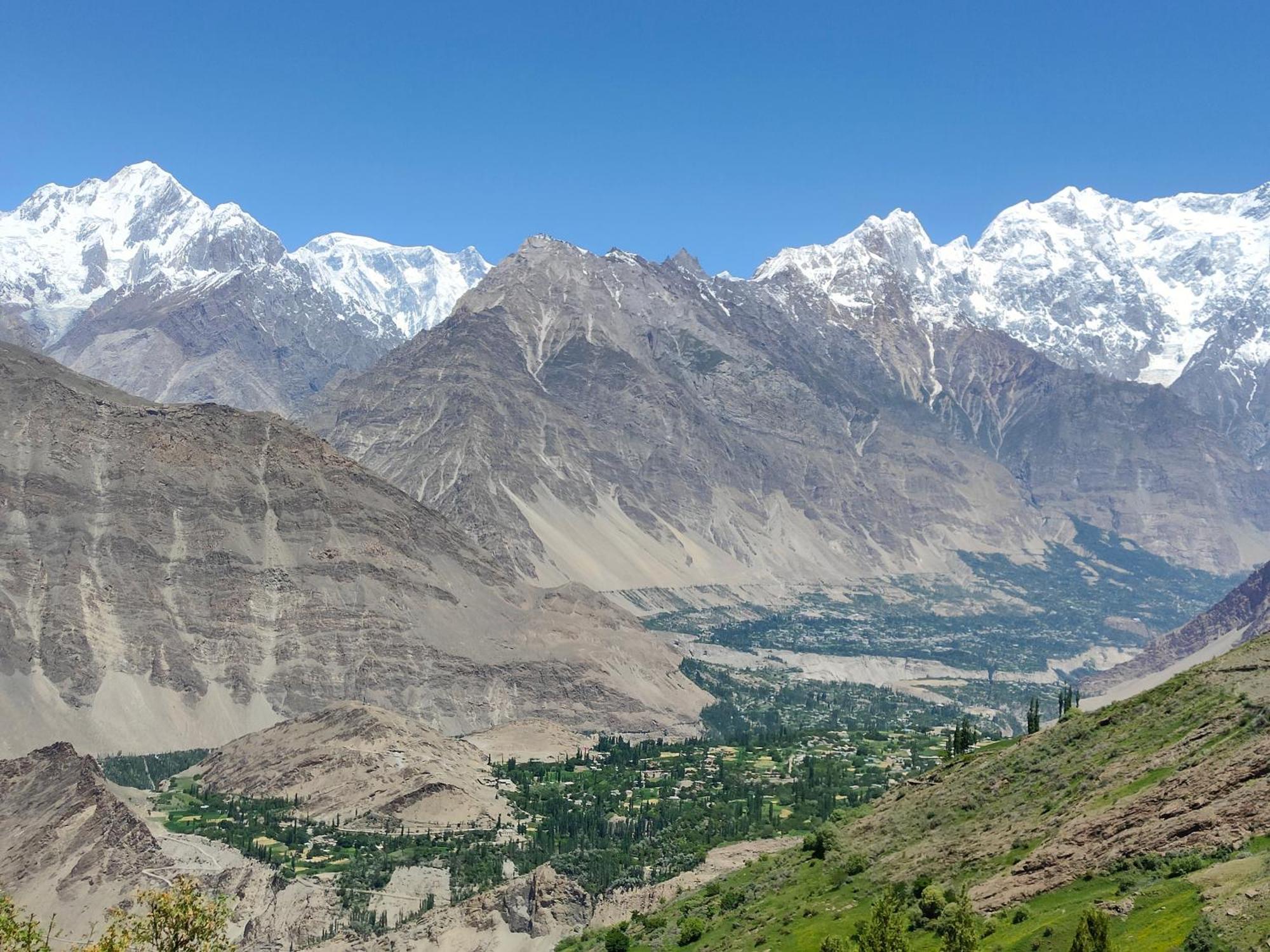 Rakaposhi Amin Hotel & Restaurant Pissan Hunza Nagar Gilgit Baltistan Eksteriør billede